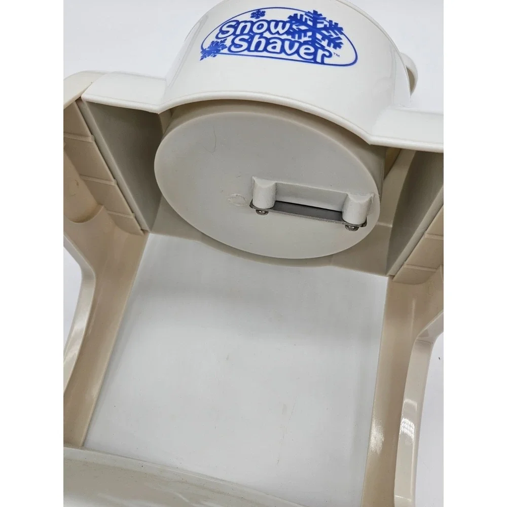 White Ice Grinder - Manual Snow Cone Maker